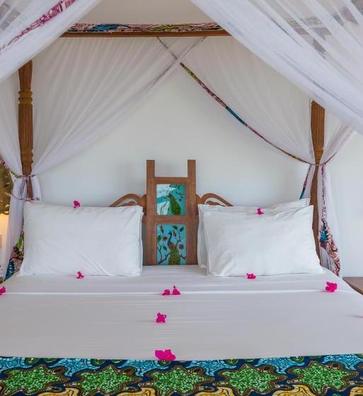 オーシャンビューデラックススイート, Warere Beach