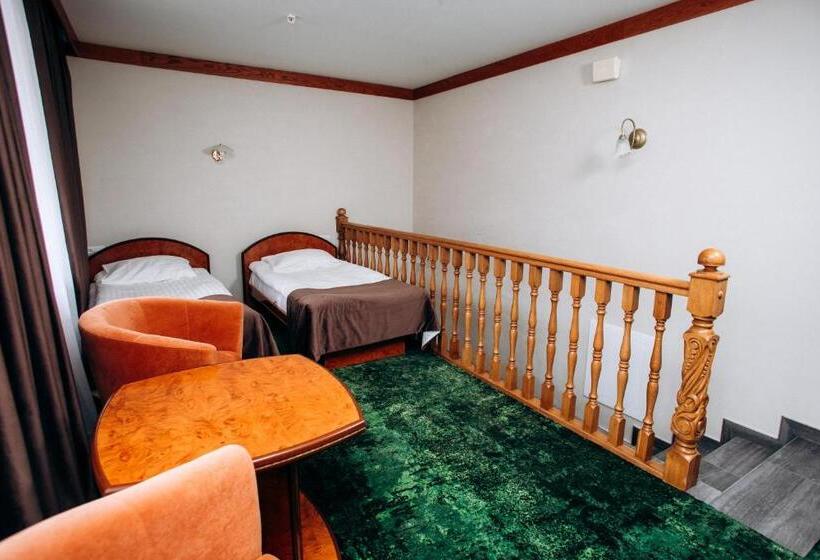 سوئیت 2 خوابه, Stanislavsky Hotel Group