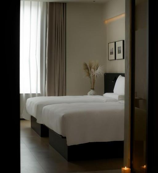 デラックスルーム, Lex River View