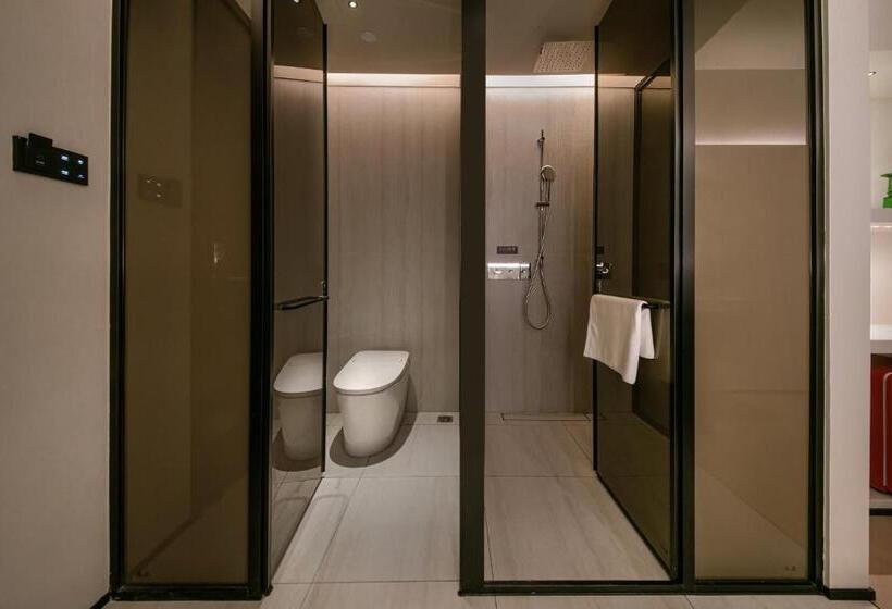 デラックスルーム, Lex River View