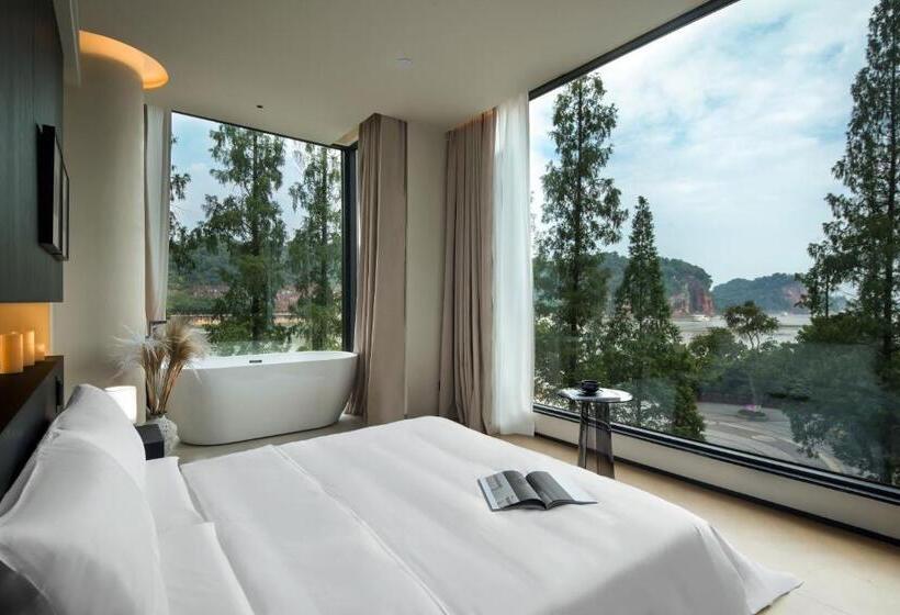 レイクビュースタンダードルーム, Lex River View