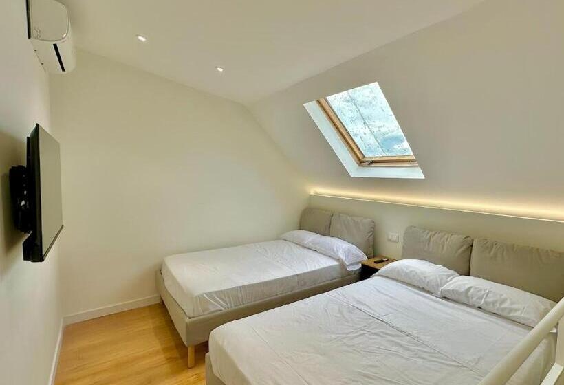 شقة غرفة واحدة, Apartamentos Noviembre