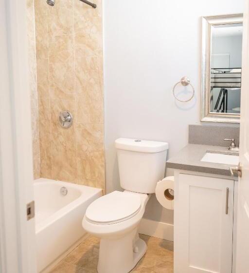 ルームシェアのワンベッド, Ccp La Hostel