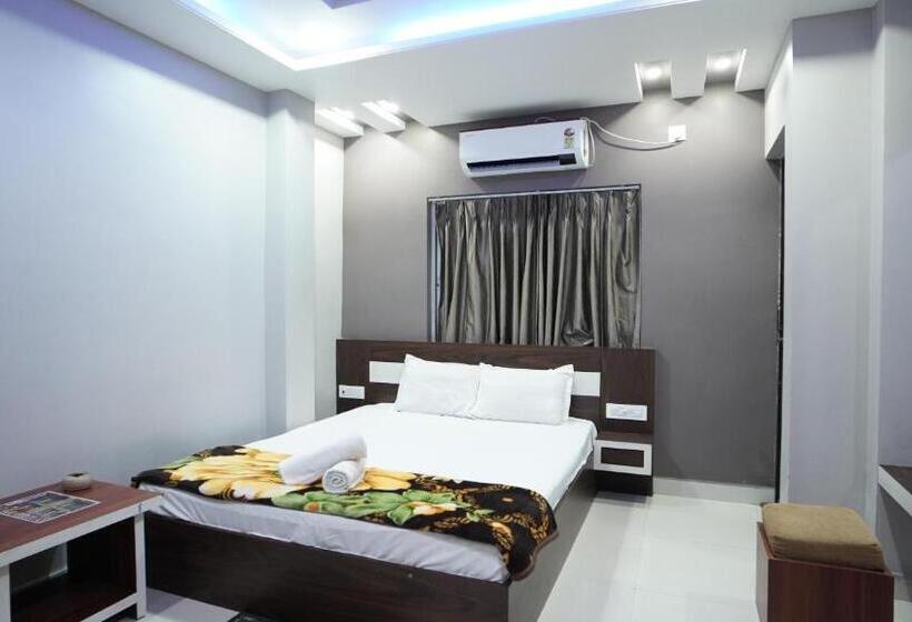 豪华房间, Diya Lodge !! Near Toy Train Park !! New Digha !!