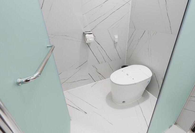 디럭스 룸, Dongho Beach