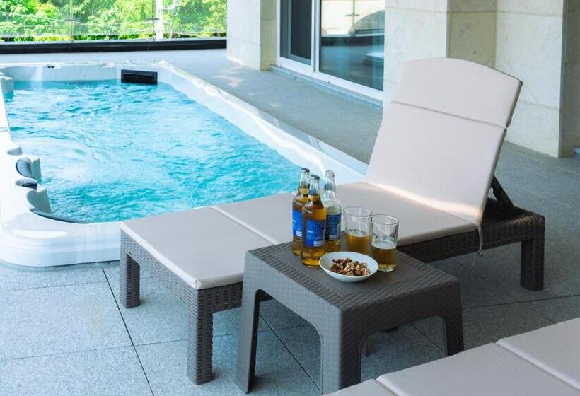 디럭스 패밀리 룸, Dongho Beach