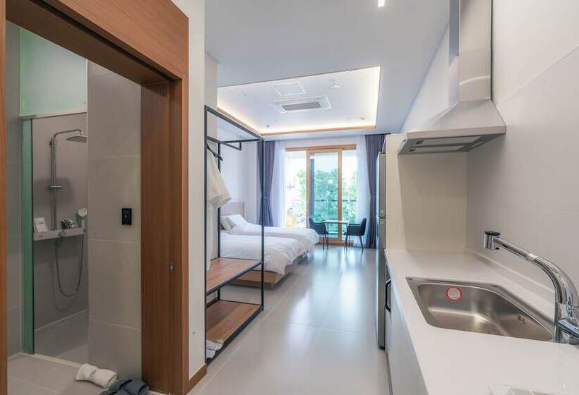 스탠다드 룸, Dongho Beach