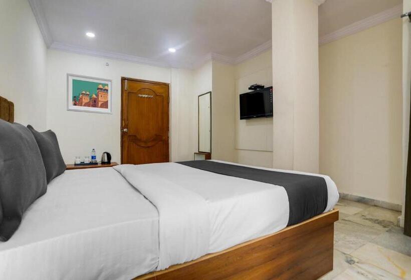 اتاق کلاسیک سه تخته, Oyo Venus Inn