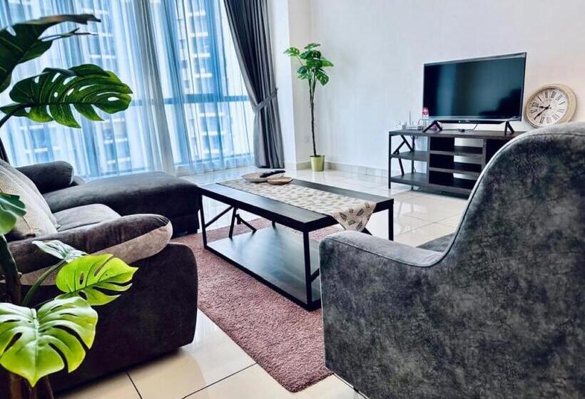 דירת חדר נוף לבריכה, Jazz Suites Pool View With Bathtub   1001