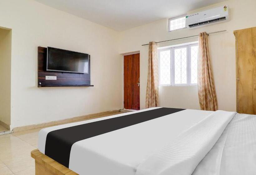 트리플 클래식 룸, Fabhotel White Retreat Inn