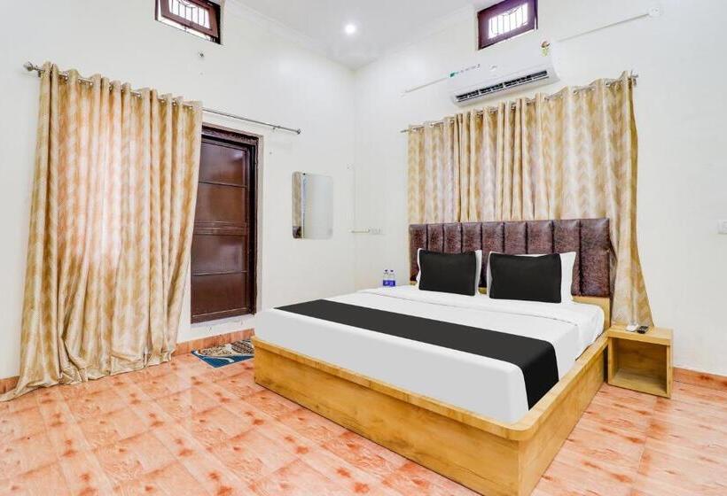 트리플 클래식 룸, Fabhotel White Retreat Inn