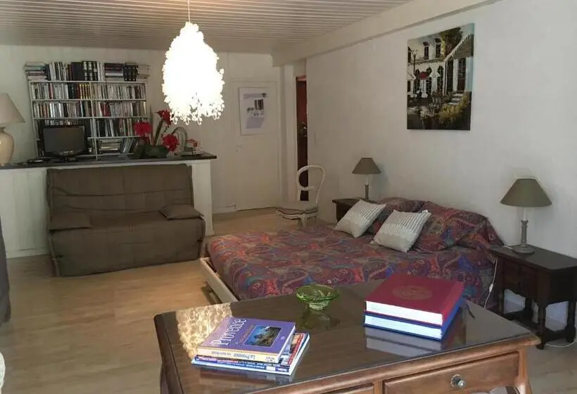 スーペリアの４人部屋, Chambre Hote Independante   St Alex
