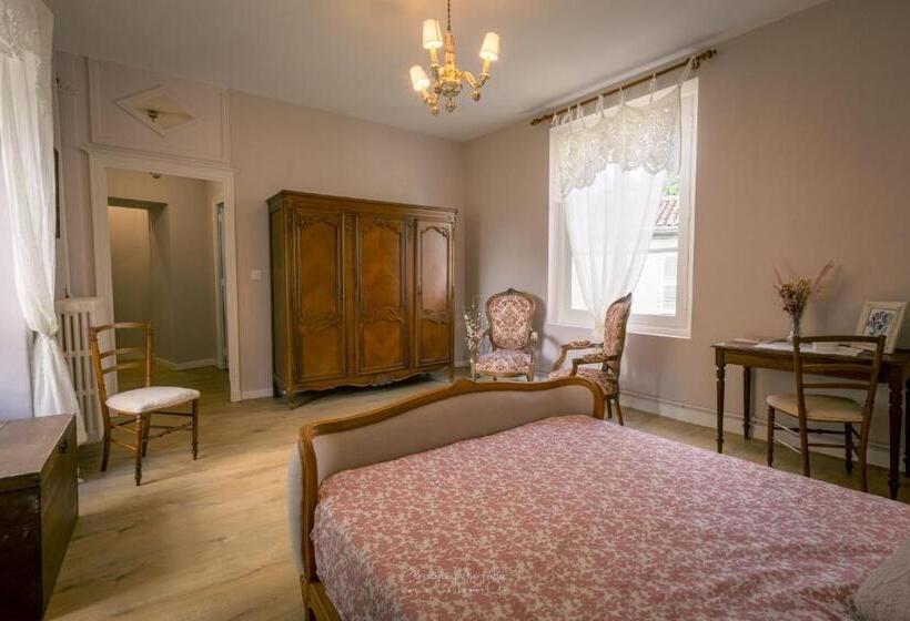 Family Suite, Le Prieuré Sainte Croix