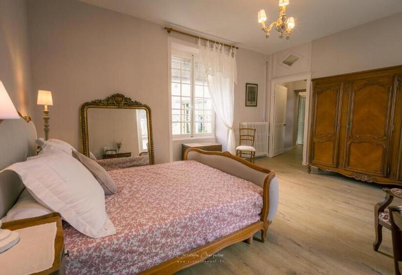 패밀리 스위트, Le Prieuré Sainte Croix