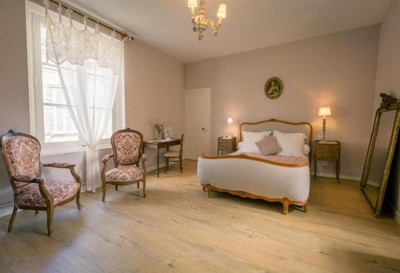 패밀리 스위트, Le Prieuré Sainte Croix