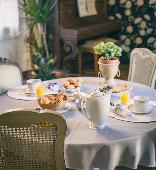 패밀리 스위트, Le Prieuré Sainte Croix