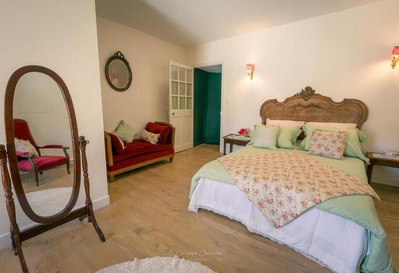 스탠다드 룸, Le Prieuré Sainte Croix