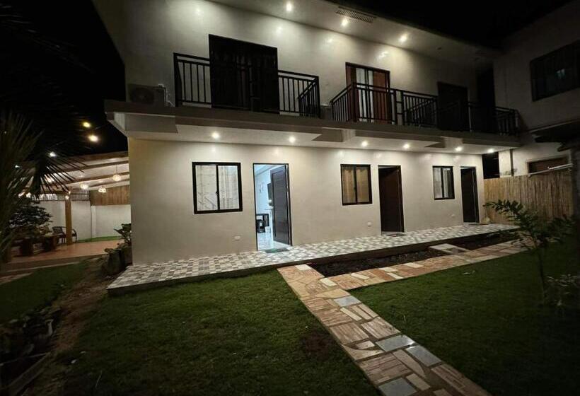 آپارتمان 1 خوابه با بالکن, The Armoury