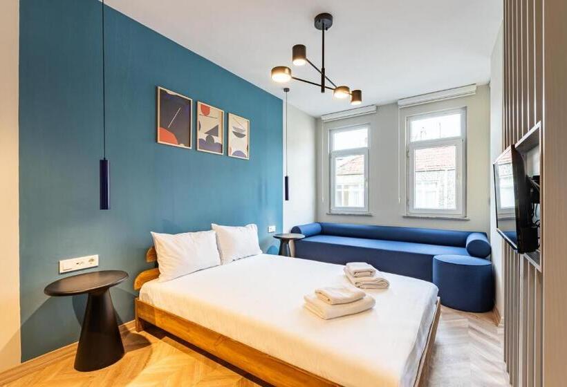 Pokój Standard Trzyosobowy, Vefa Apartments