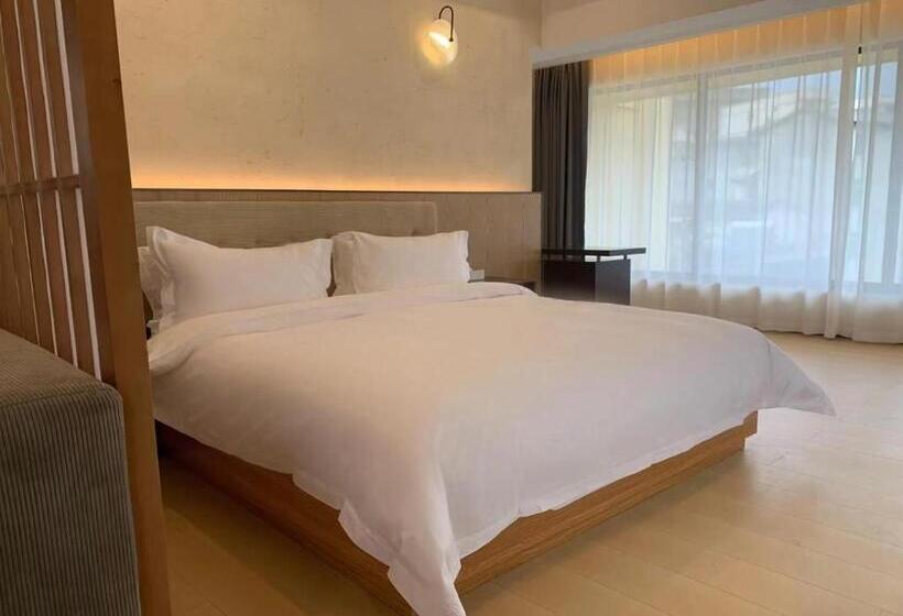 标准单人间, 瓦当瓦舍旅行酒店(九寨沟店)