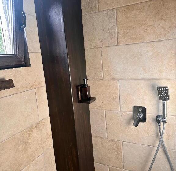 اتاق لوکس با چشمانداز دریا, Arthotel Oscar I Sozopol