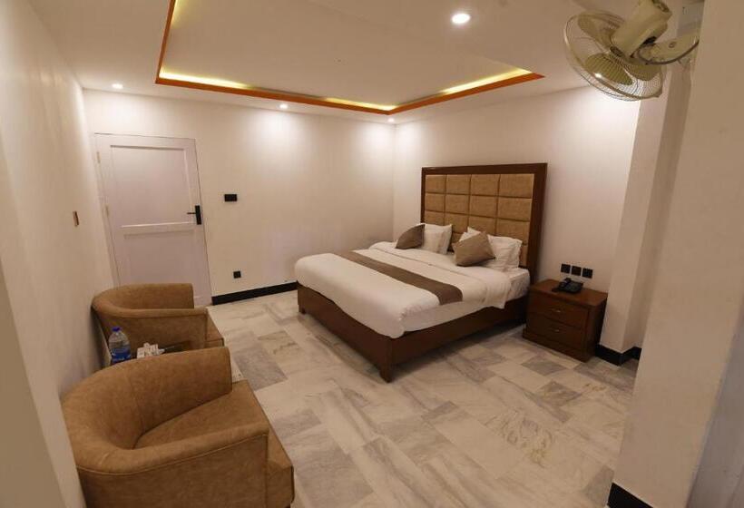 سوییت لوکس, Al Noor Starlet