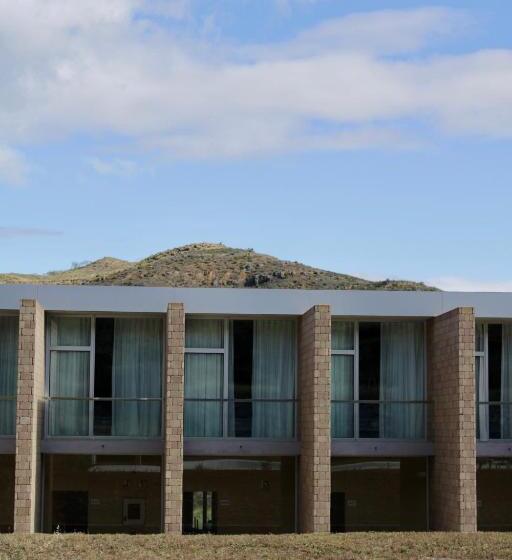 プールビュースタンダードルーム, Balneario De La Albotea