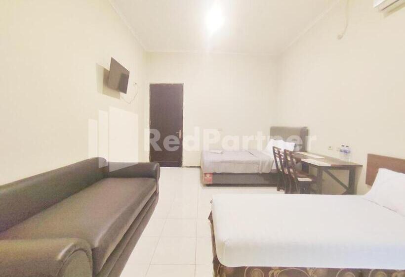 패밀리 룸, Mutiara Residence Near Simpang Lima Mitra Reddoorz