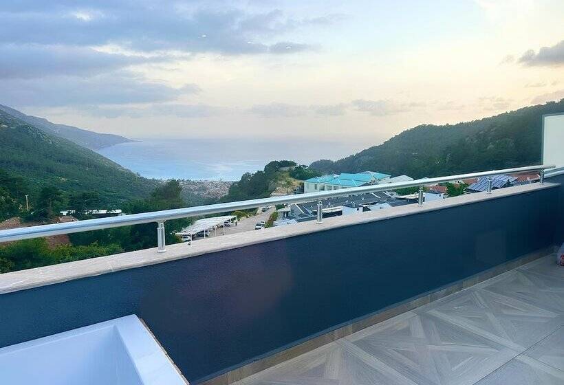 غرفة ديلوكس مزوَّدة بجاكوزي, Ramada by Wyndham Fethiye Oludeniz