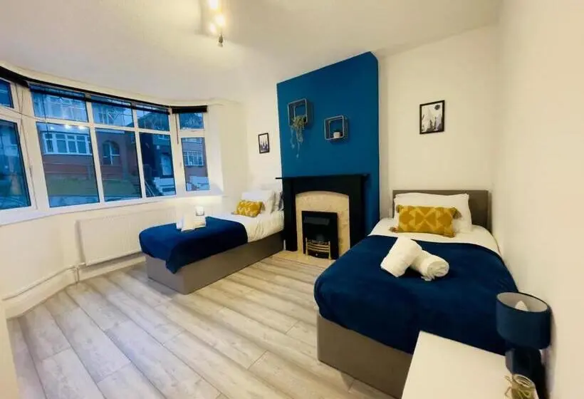 اتاق لوکس, Sariyu Space Luton