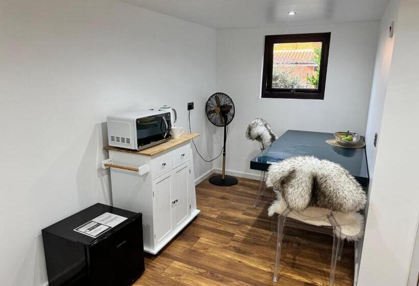 Standard Studio, Twickenham Stadium Studio