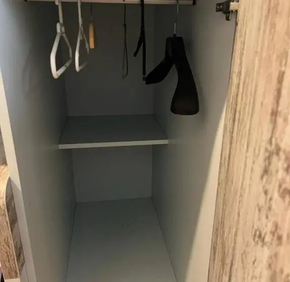 Standard-huone Jaettu Kylpyhuone, Habitación Privada En Apartamento De Alfonso