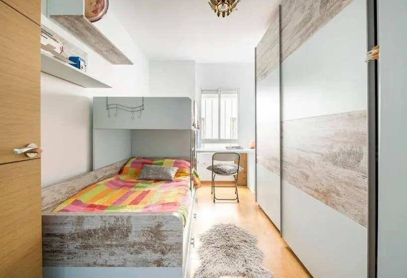 Standard-huone Jaettu Kylpyhuone, Habitación Privada En Apartamento De Alfonso