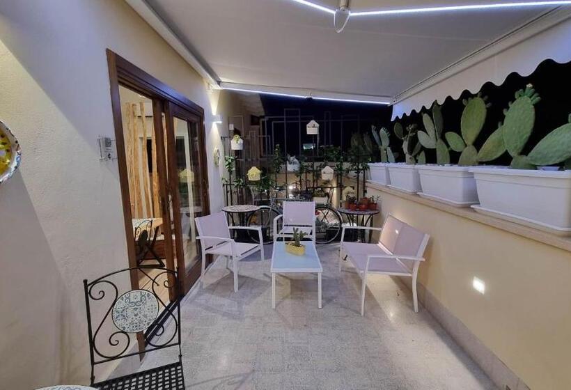 高级大房间, Le Tre Ninfe Cinisi