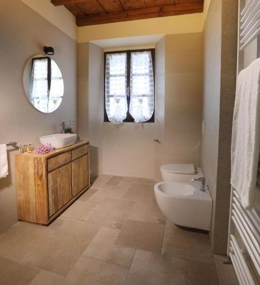 2 Bedroom Family Apartment with Views, Greenrose