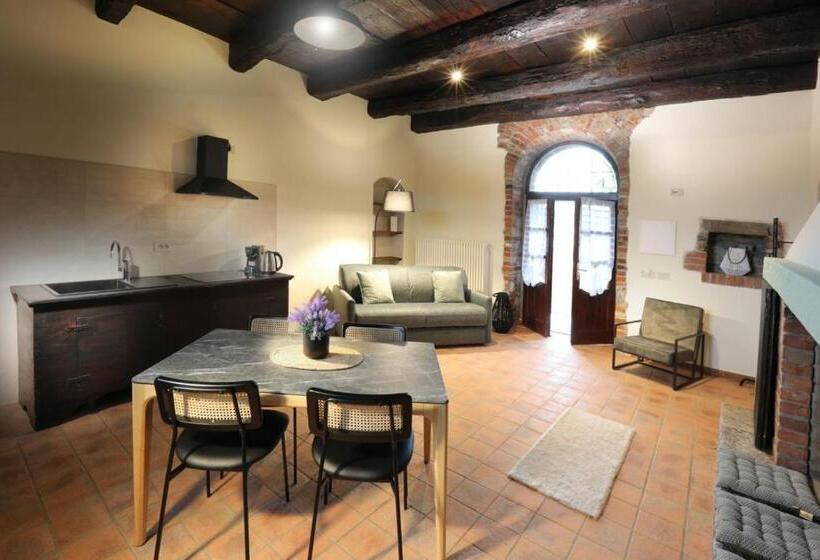 דירת חדר, Greenrose