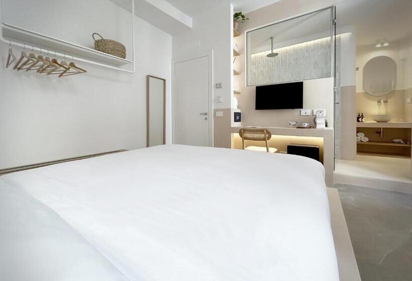 Номер Deluxe, Allegra Suites