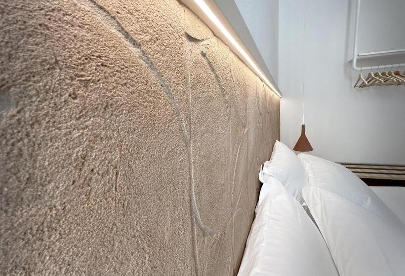 Номер Deluxe, Allegra Suites