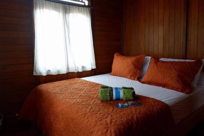 اتاق راحتی سه تخته, Loriu Lolai Guest House