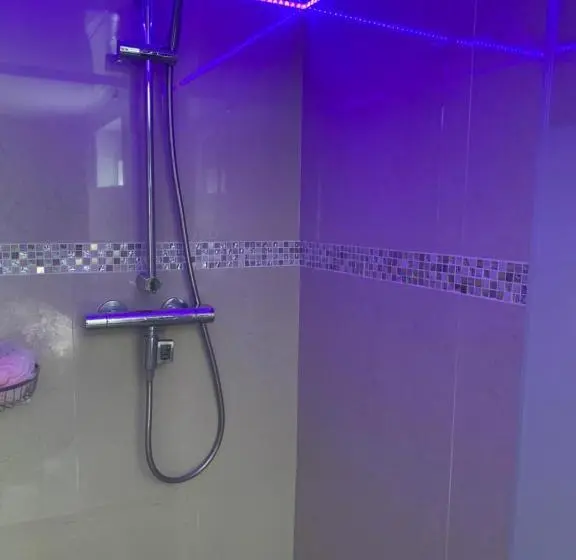 デラックスルーム, Suite Romantique Jacuzzi