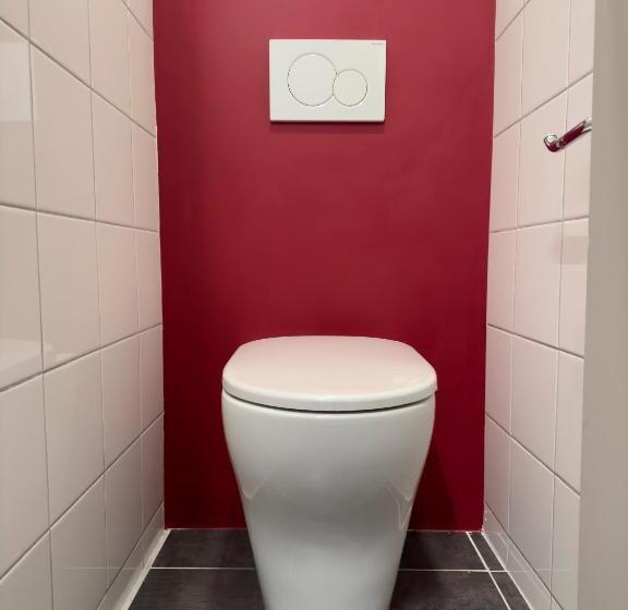 اتاق استاندارد چهار تخته, Alpeen