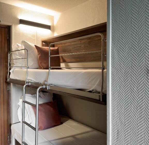 اتاق استاندارد چهار تخته, Alpeen