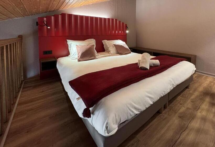 سوئیت جونیور با چشمانداز کوهستان, Alpeen