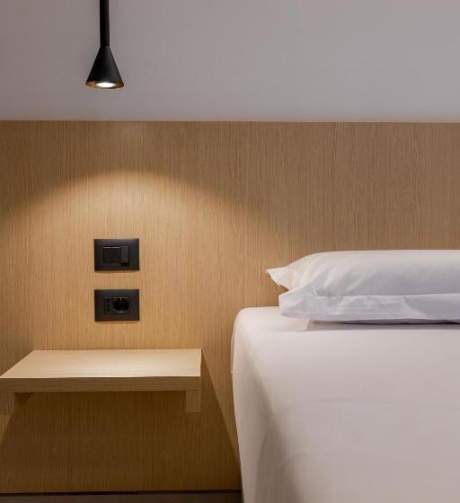 Triple Room Sea View, Austin Boutique