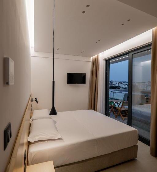 اتاق لوکس, Austin Boutique