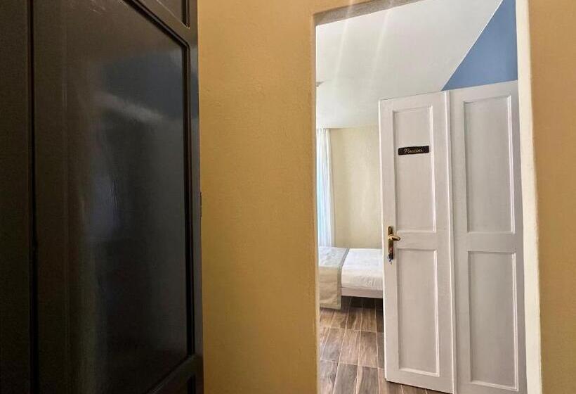 デラックスルーム, La Ninfa