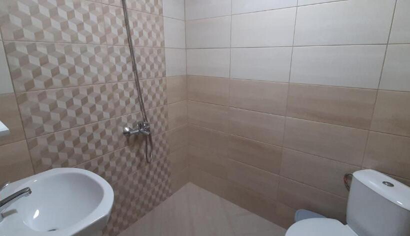 Standardzimmer, при баджанака