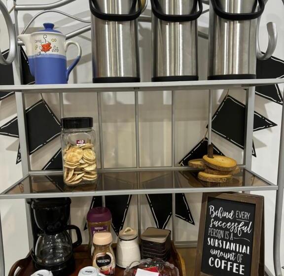 اتاق استاندارد با سرویس بهداشتی مشترک, Techas Mansion Guesthouse