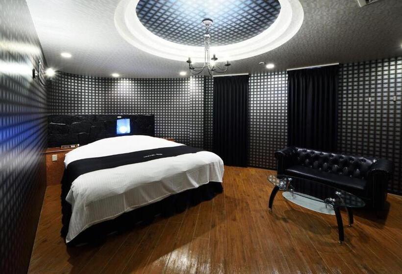 豪华房间, ホテル エス