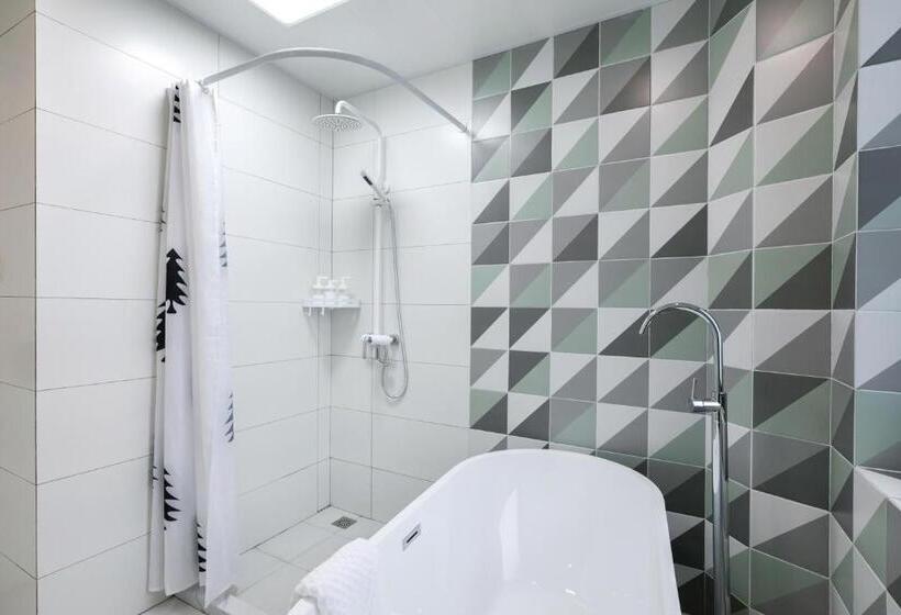 غرفة قياسية رباعية, 上海丽芸精品民宿 Irene S House